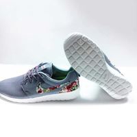  Зображення Nike Floral Roshe Customized Running Shoes 